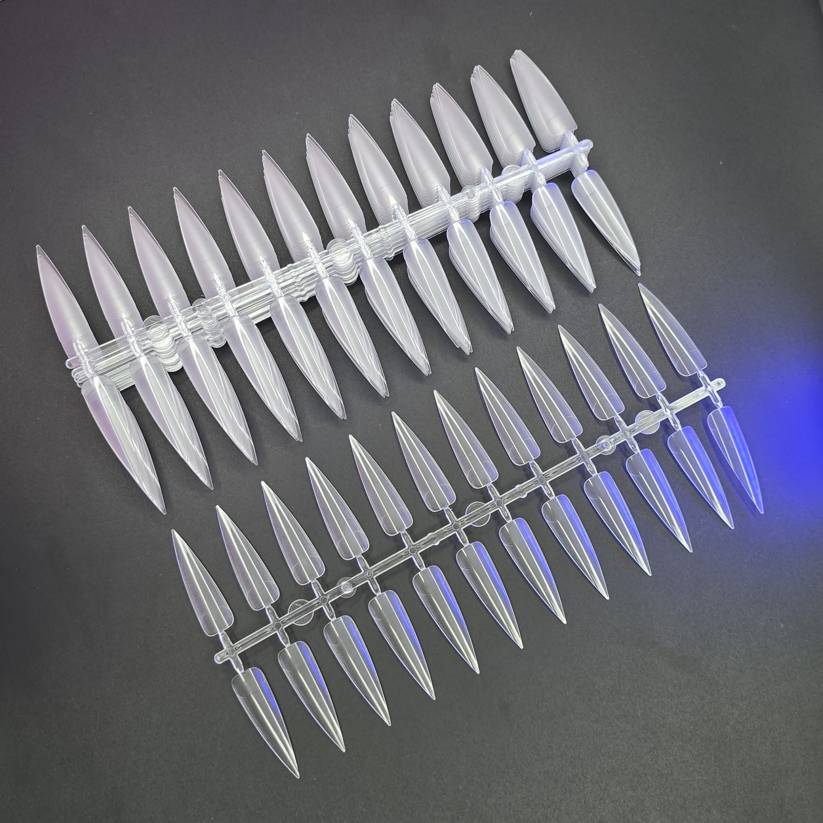 mostrario stileto x10pc transparente 1 Leyli Corazón mostrario stileto x10pc transparente