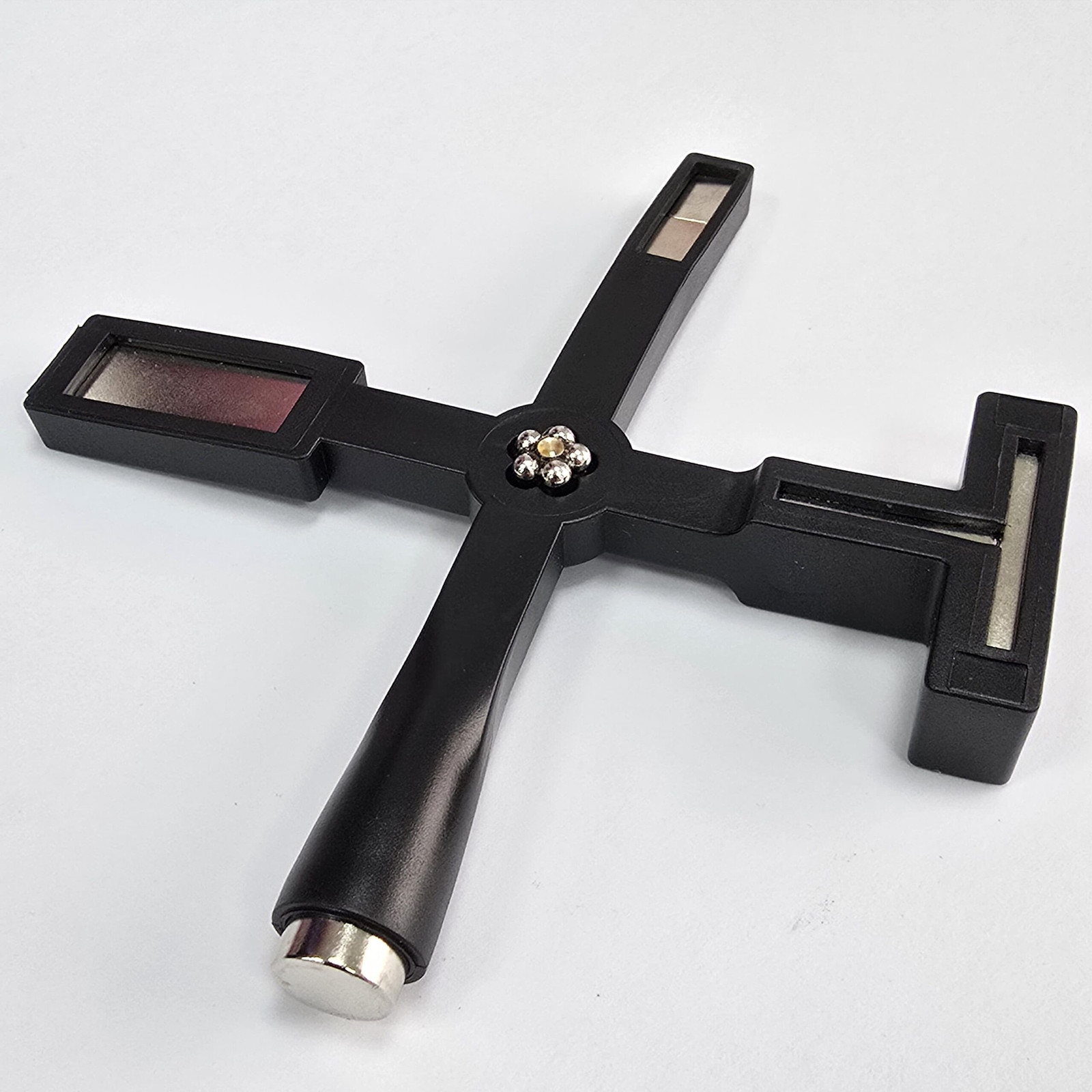 IMAN OJO DE GATO NEGRO X 5 1 Leyli Corazón IMAN OJO DE GATO NEGRO X 5