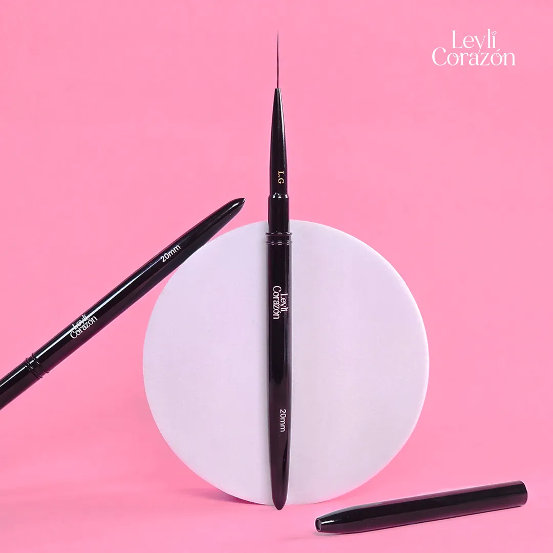 LINER BLACK 20MM LEYLI CORAZON 1 Leyli Corazón LINER BLACK 20MM LEYLI CORAZON