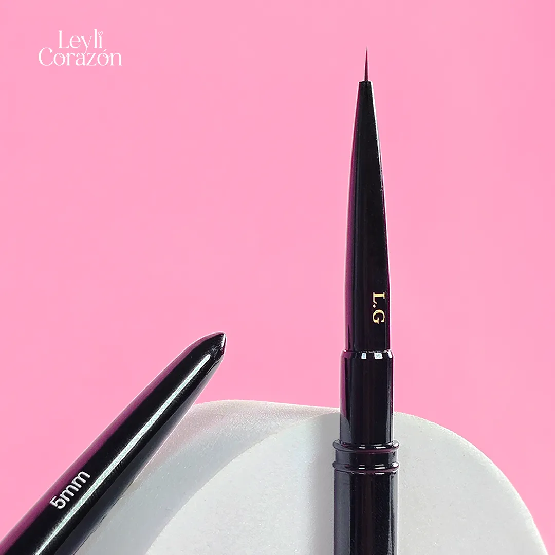 LINER BLACK 5MM LEYLI CORAZON 2 Leyli Corazón LINER BLACK 5MM LEYLI CORAZON - Imagen 2