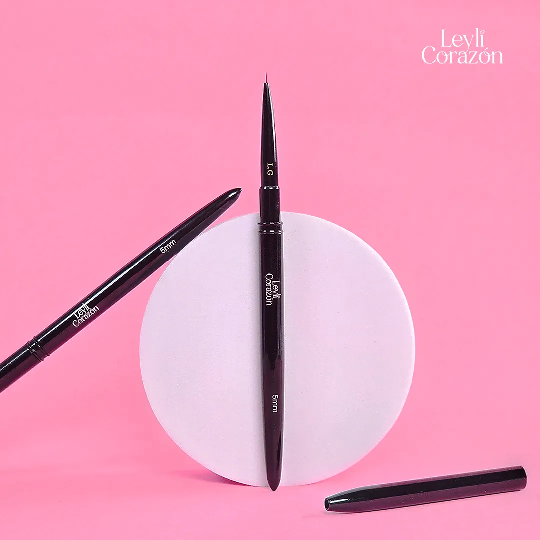 LINER BLACK 5MM LEYLI CORAZON 1 Leyli Corazón LINER BLACK 5MM LEYLI CORAZON